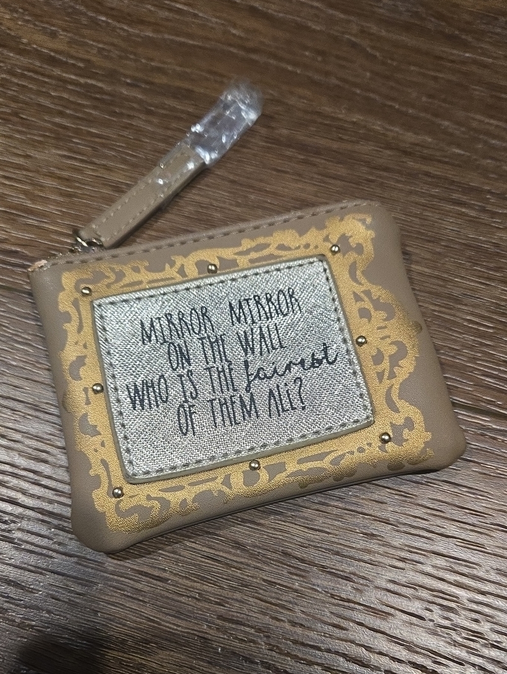 NWOT.. MADISON WEST MINI COIN POUCH... #8275
